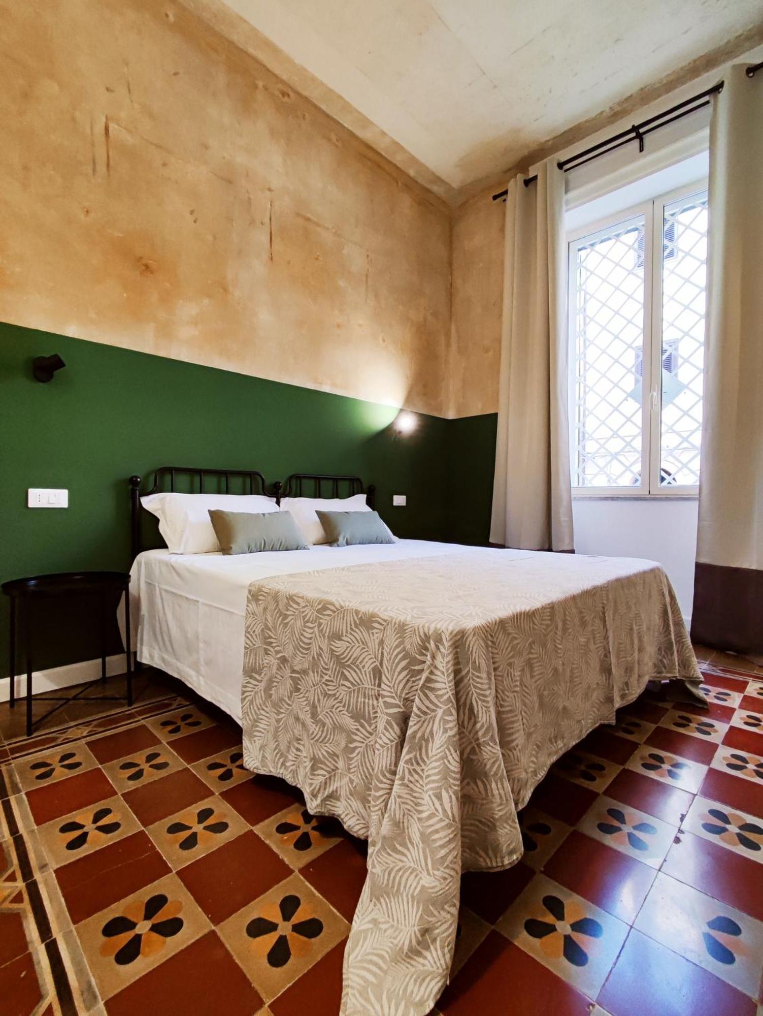 Donna Oliva Guest House Palermo Bagian luar foto