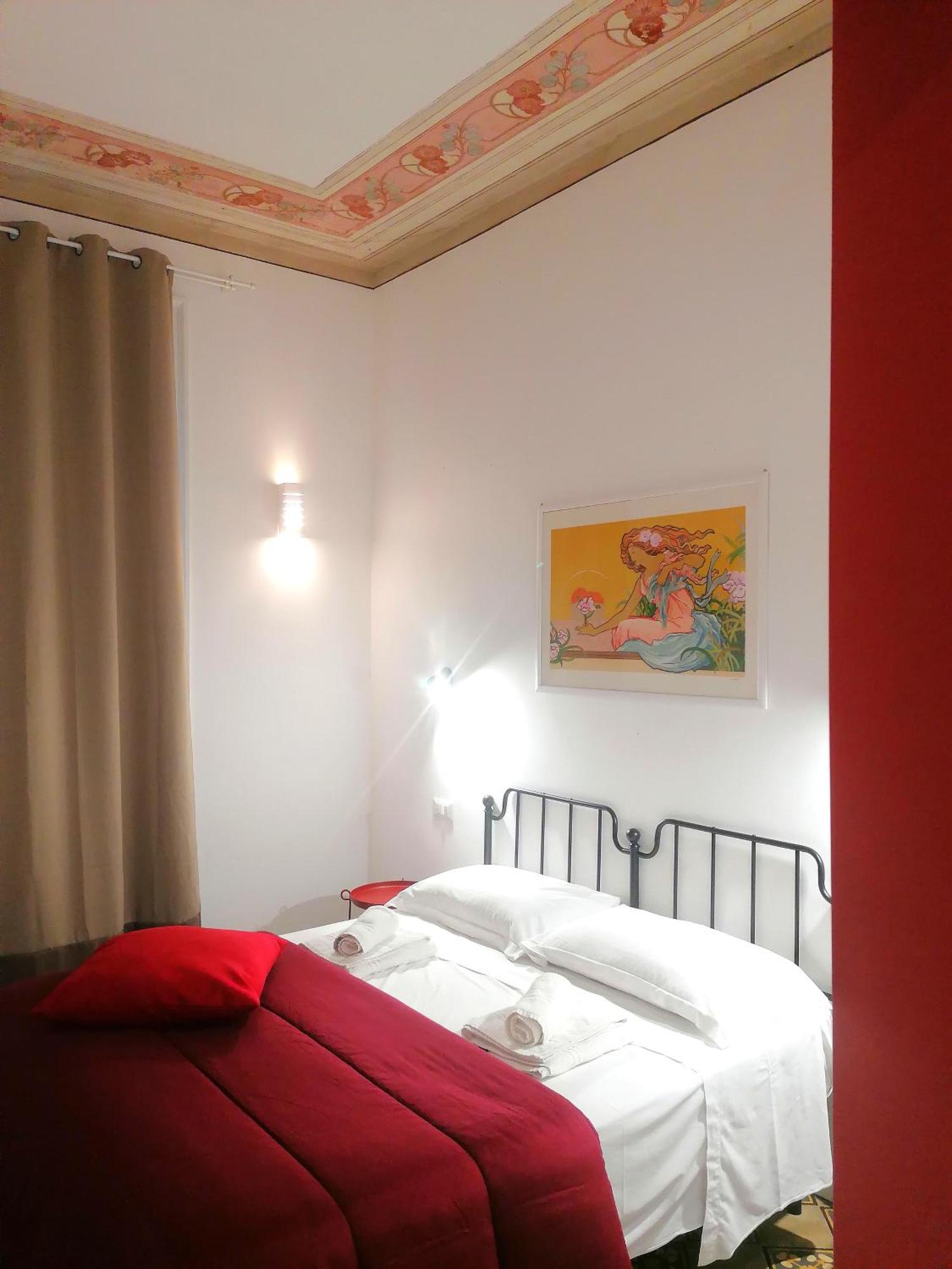 Donna Oliva Guest House Palermo Bagian luar foto